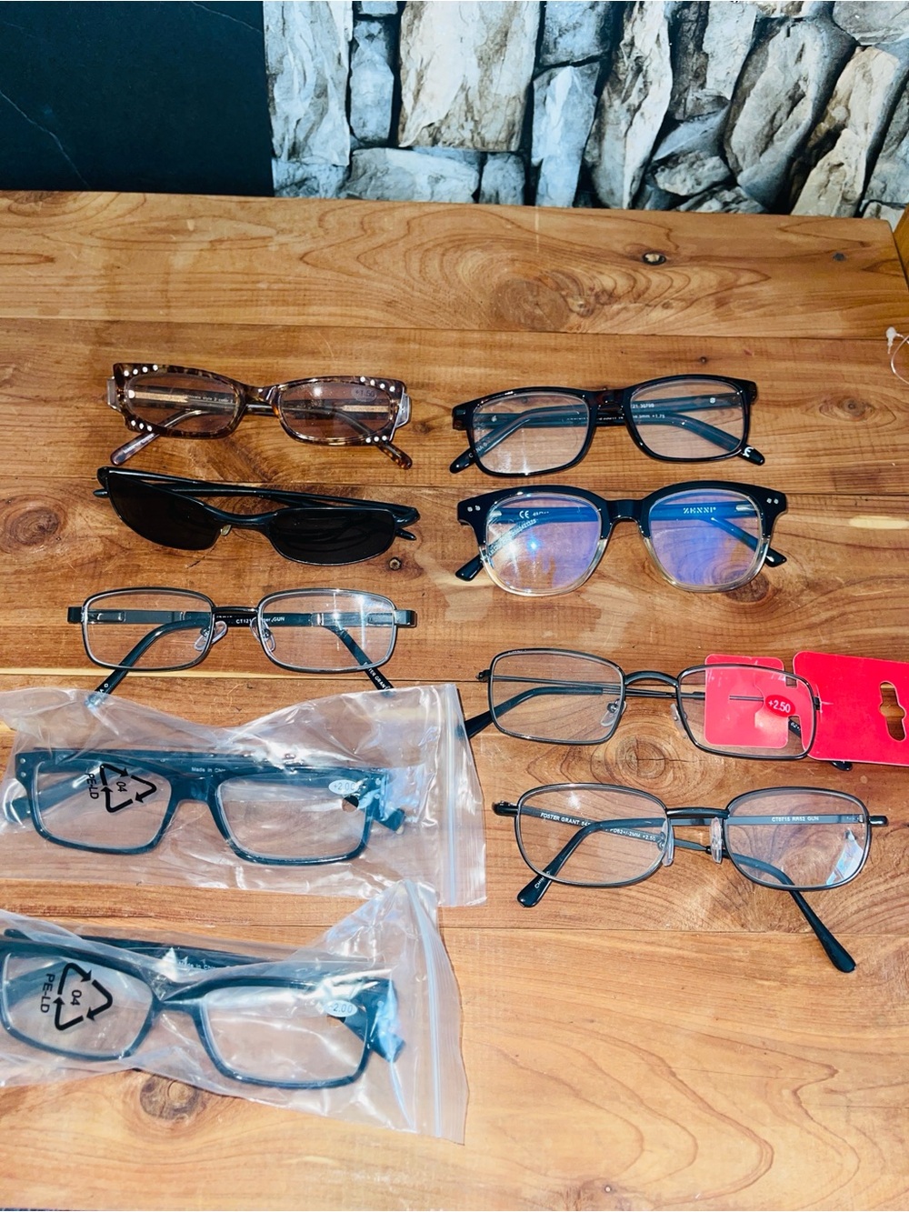 Mixed‎ Lot of Men's and Women's Reader Eyeglasses -150-250
